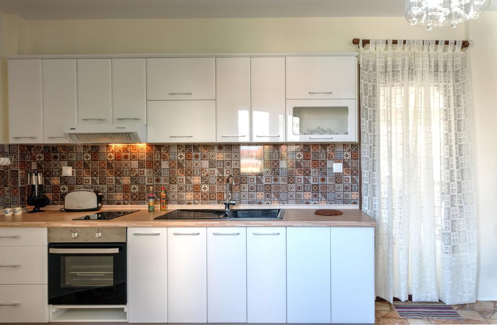 Kouros Studios Kavala Zimmer foto